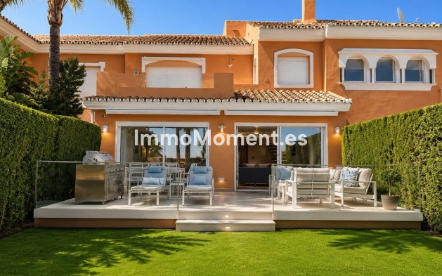 Wiederverkauf - Freistehende Villa - Estepona  - New Golden Mile