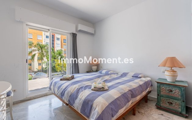 Wiederverkauf - Freistehende Villa - Estepona  - Atalaya