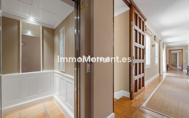 Resale - Detached villa - Marbella - The Golden Mile