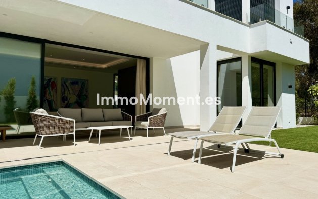 Neubau - Freistehende Villa - Estepona  - New Golden Mile