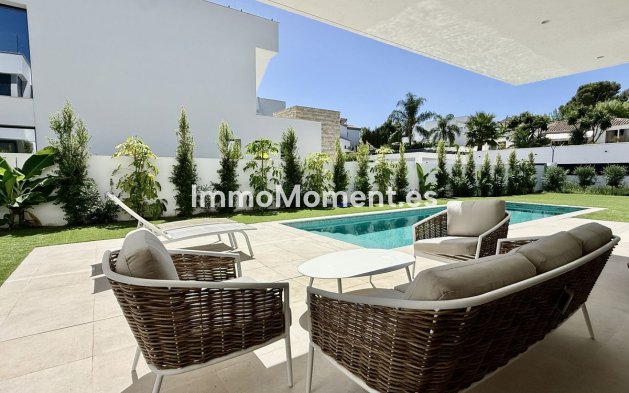Neubau - Freistehende Villa - Estepona  - New Golden Mile