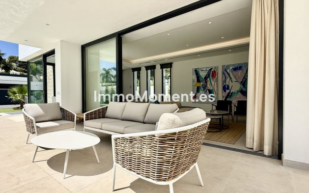 Neubau - Freistehende Villa - Estepona  - New Golden Mile