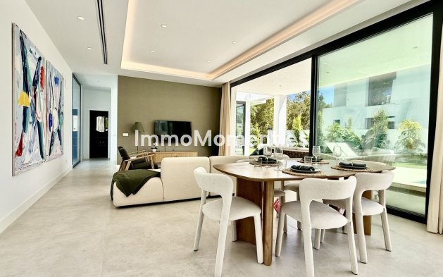 Neubau - Freistehende Villa - Estepona  - New Golden Mile