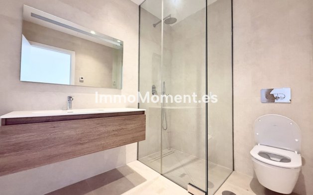 Neubau - Freistehende Villa - Estepona  - New Golden Mile