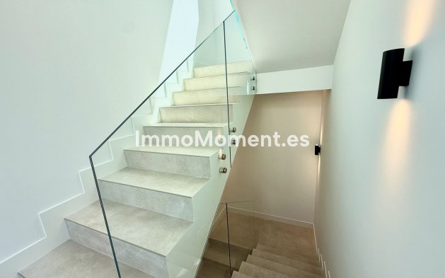 Neubau - Freistehende Villa - Estepona  - New Golden Mile