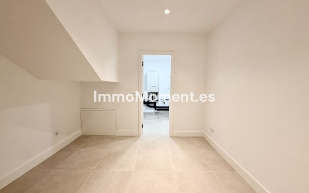 Neubau - Freistehende Villa - Estepona  - New Golden Mile