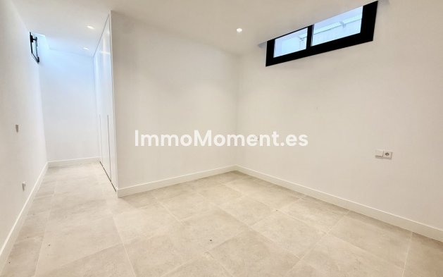 Neubau - Freistehende Villa - Estepona  - New Golden Mile