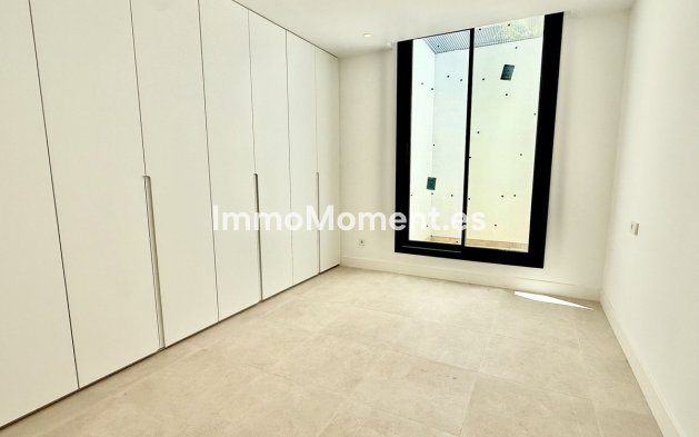 Neubau - Freistehende Villa - Estepona  - New Golden Mile