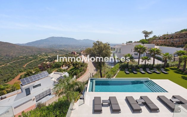 Resale - Detached villa - Marbella - La Mairena