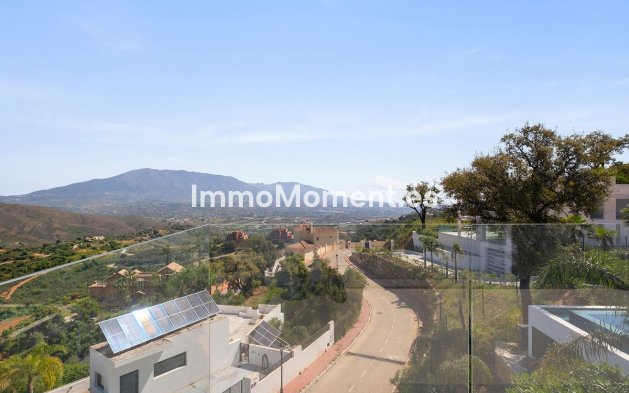 Resale - Detached villa - Marbella - La Mairena