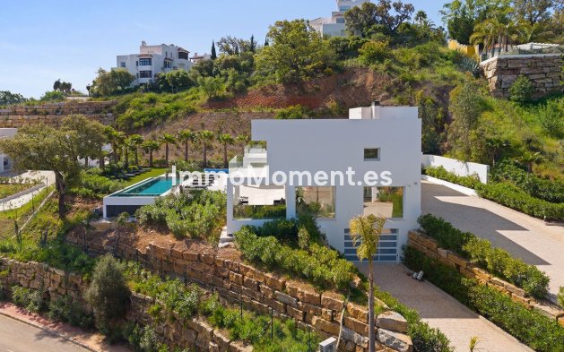 Resale - Detached villa - Marbella - La Mairena