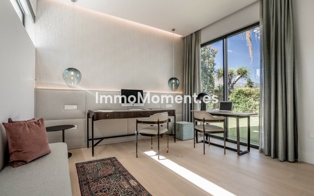 Resale - Detached villa - Marbella - The Golden Mile