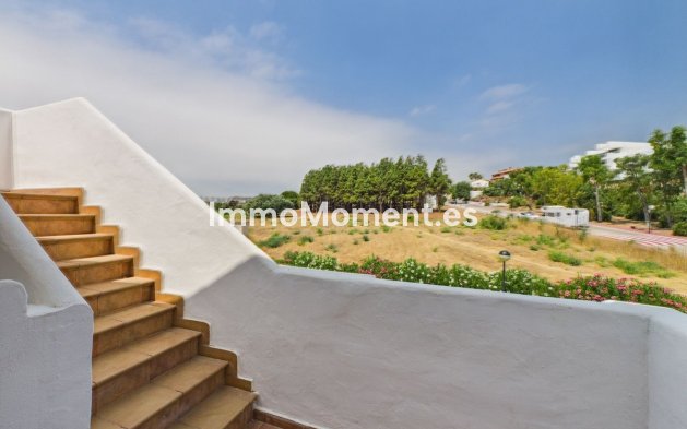 Resale - Apartment - Manilva