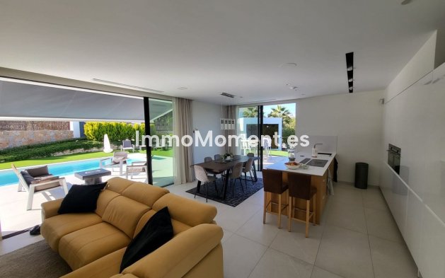 Wiederverkauf - Freistehende Villa - Orihuela - Orihuela Centro