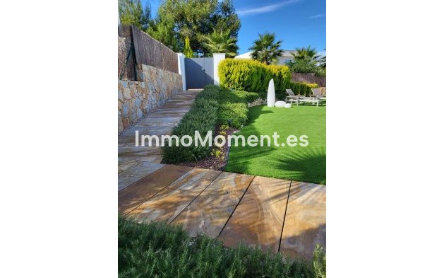 Wiederverkauf - Freistehende Villa - Orihuela - Orihuela Centro