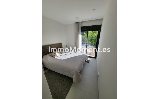 Wiederverkauf - Freistehende Villa - Orihuela - Orihuela Centro