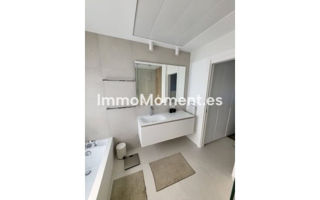 Wiederverkauf - Freistehende Villa - Orihuela - Orihuela Centro