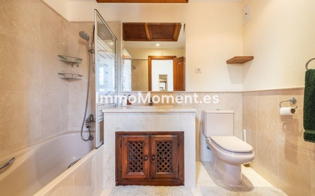 Revente - Appartement - Estepona  - Estepona Centro