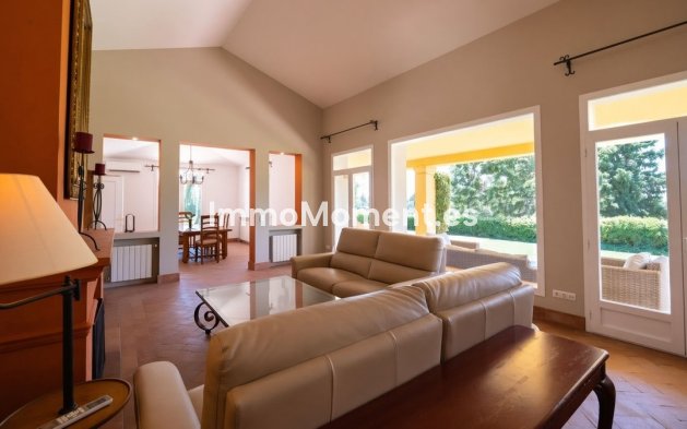 Resale - Detached villa - Sotogrande - Sotogrande Costa