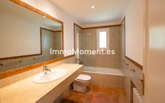 Resale - Detached villa - Sotogrande - Sotogrande Costa