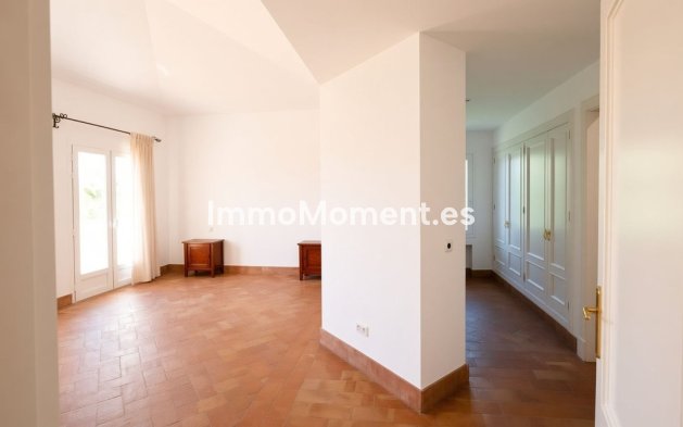 Resale - Detached villa - Sotogrande - Sotogrande Costa