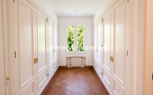 Resale - Detached villa - Sotogrande - Sotogrande Costa