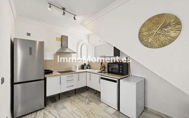 Wiederverkauf - Wohnung - Estepona  - Estepona Centro