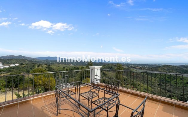 Wiederverkauf - Wohnung - Estepona  - Estepona Centro