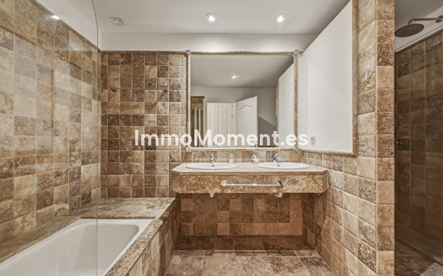 Bestaande woning - Appartement - Estepona  - Estepona Centro