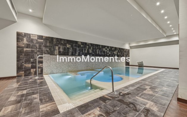 Bestaande woning - Appartement - Estepona  - Estepona Centro