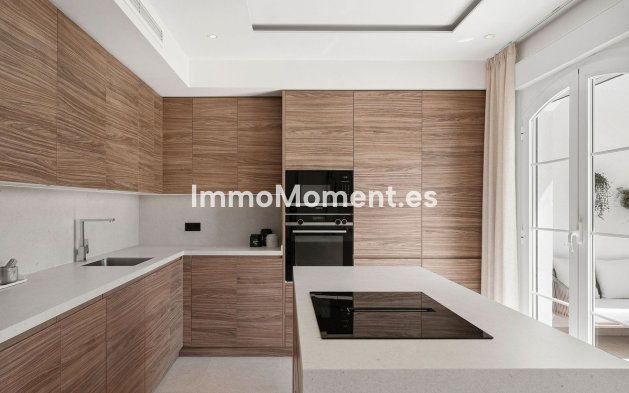 Resale - Apartment - Benahavís - Los Arqueros