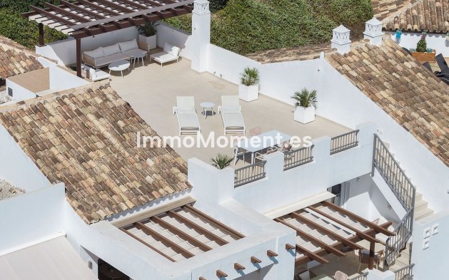 Resale - Apartment - Benahavís - Los Arqueros