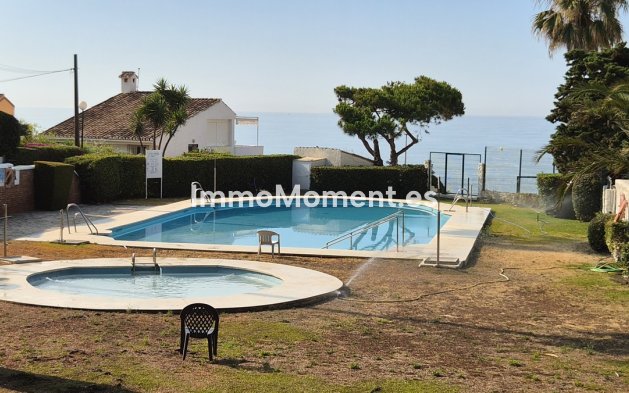 Revente - Appartement - Estepona  - Estepona Centro