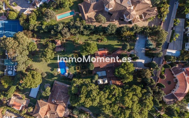 Wiederverkauf - Freistehende Villa - Marbella - Guadalmina Baja