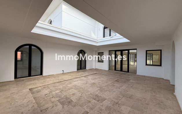 Resale - Detached villa - Sotogrande - Sotogrande Alto