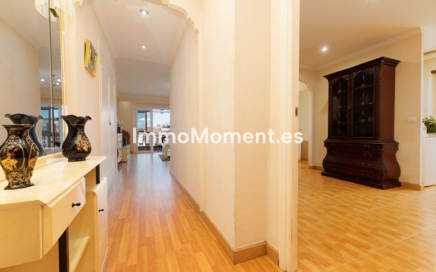 Resale - Apartment - Fuengirola - Fuengirola Centro