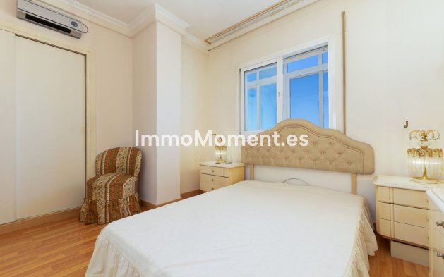 Resale - Apartment - Fuengirola - Fuengirola Centro