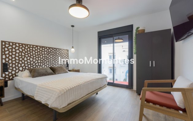 Wiederverkauf - Freistehende Villa - Torrevieja - Torrevieja Centro