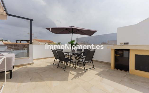 Wiederverkauf - Freistehende Villa - Torrevieja - Torrevieja Centro