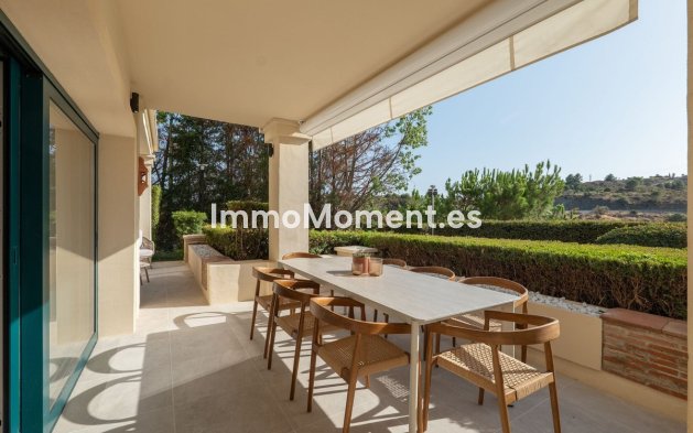 Resale - Apartment - Benahavís - Benahavís Centro