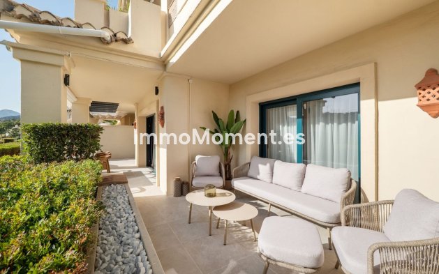 Resale - Apartment - Benahavís - Benahavís Centro