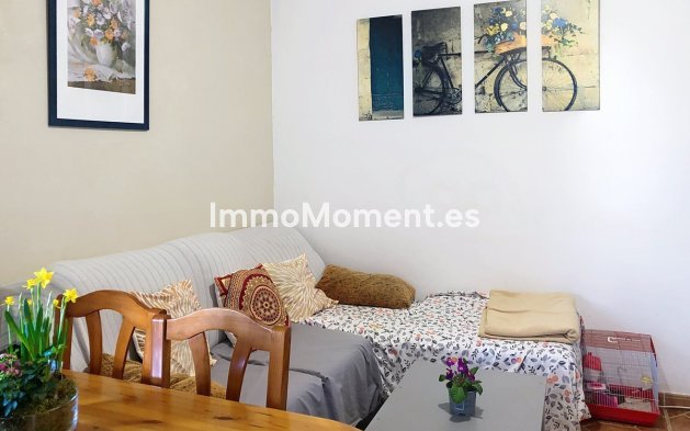 Reventa - Villa independiente - Estepona  - Estepona Centro