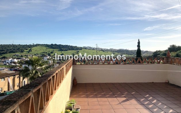 Reventa - Villa independiente - Estepona  - Estepona Centro
