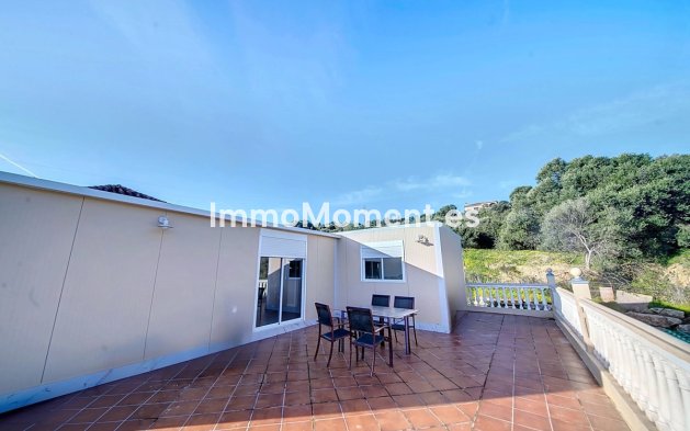 Reventa - Villa independiente - Estepona  - Estepona Centro