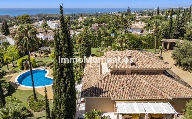 Resale - Detached villa - Marbella - Elviria