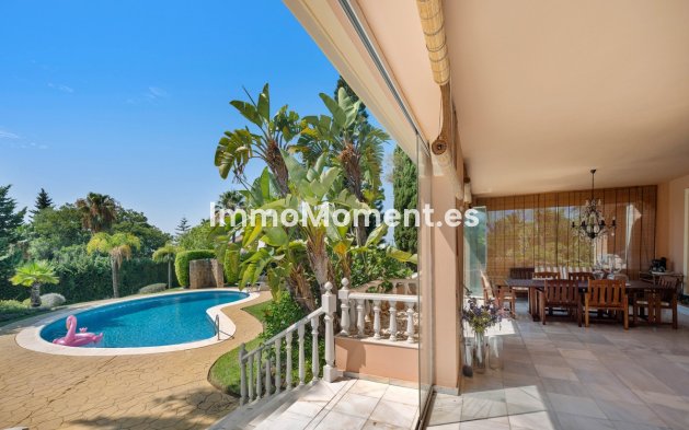 Resale - Detached villa - Marbella - Elviria