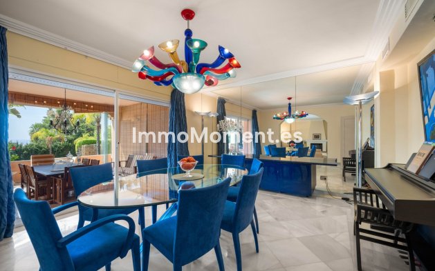 Resale - Detached villa - Marbella - Elviria