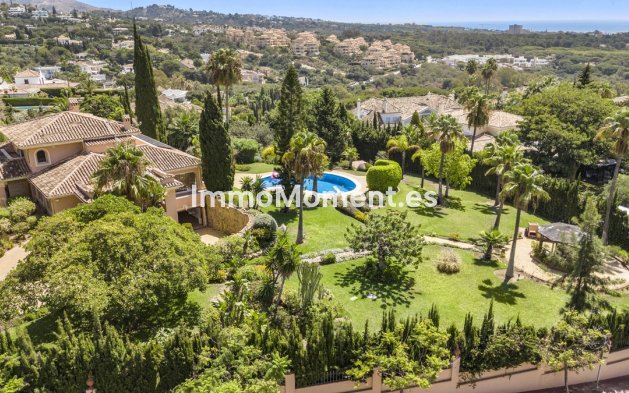Resale - Detached villa - Marbella - Elviria