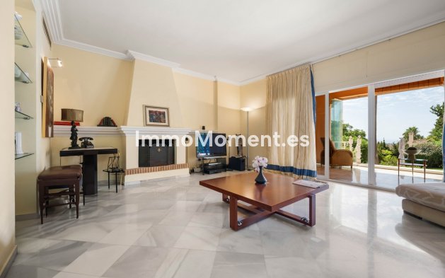 Resale - Detached villa - Marbella - Elviria