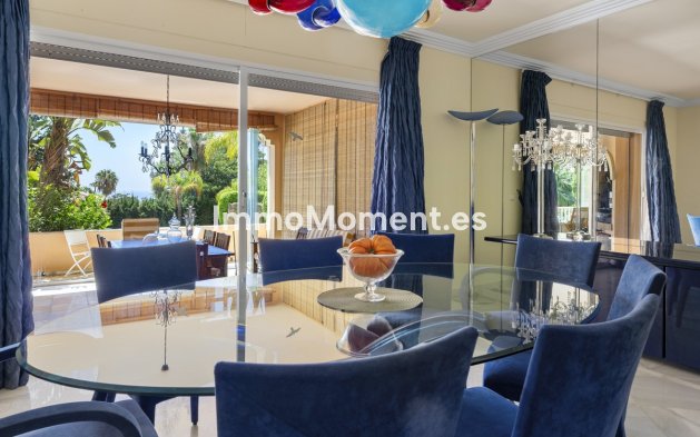 Resale - Detached villa - Marbella - Elviria